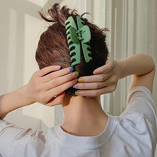 How to Wear Hair Claws?