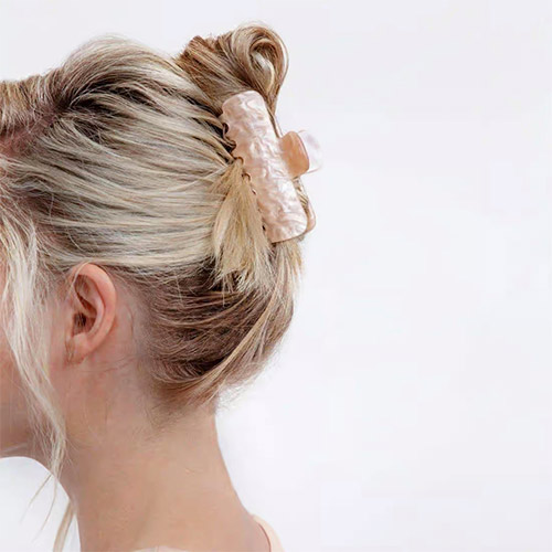 Trendy Hairstyles You Can Make with Hair Clip Claws